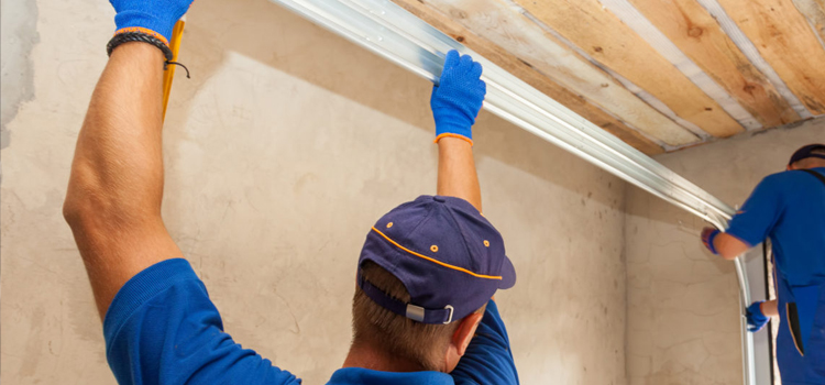 commercial overhead garage door repair in Thousand Oaks